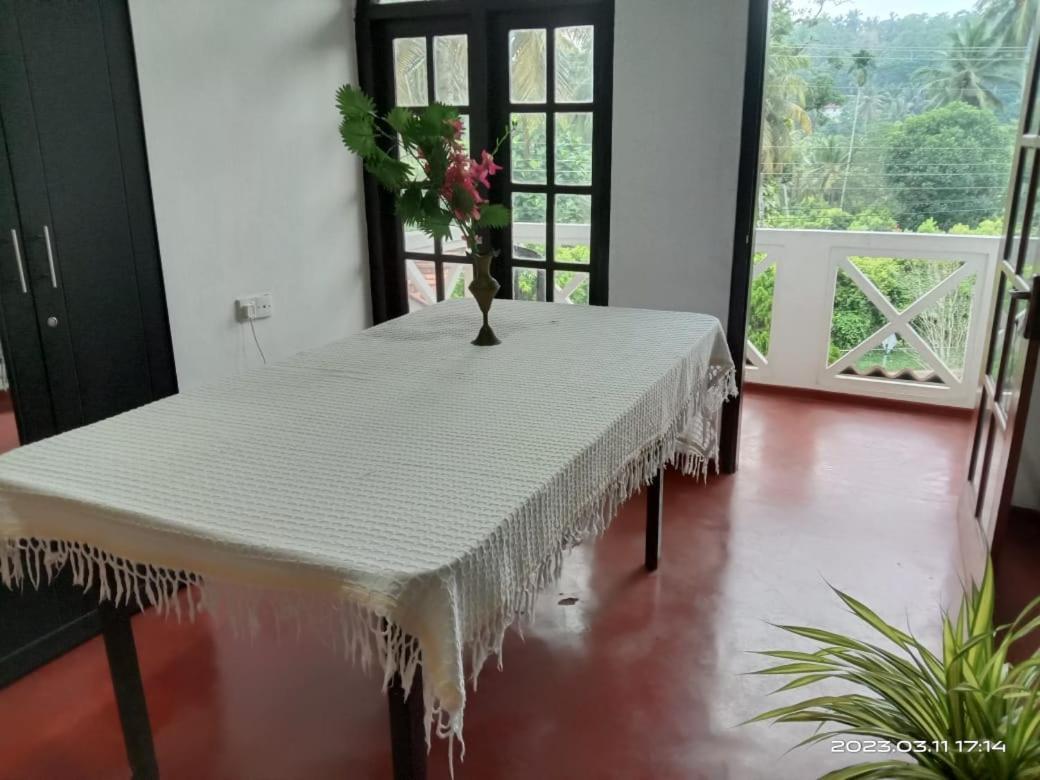 Unawatuna White Villa ภายนอก รูปภาพ