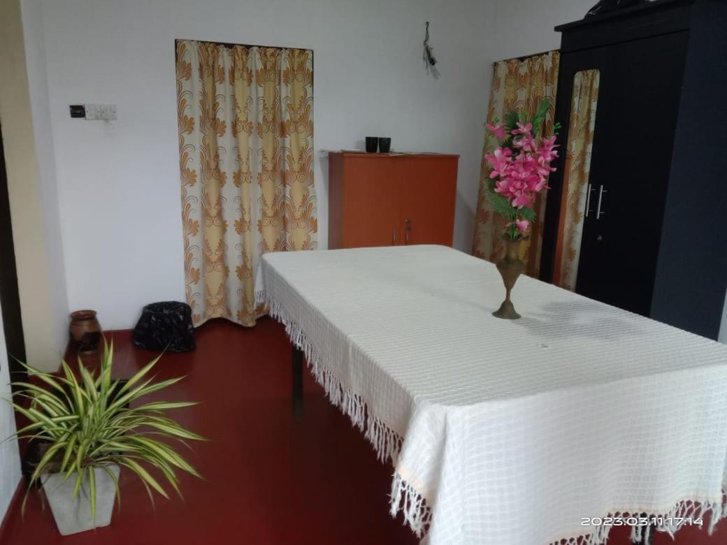 Unawatuna White Villa ภายนอก รูปภาพ